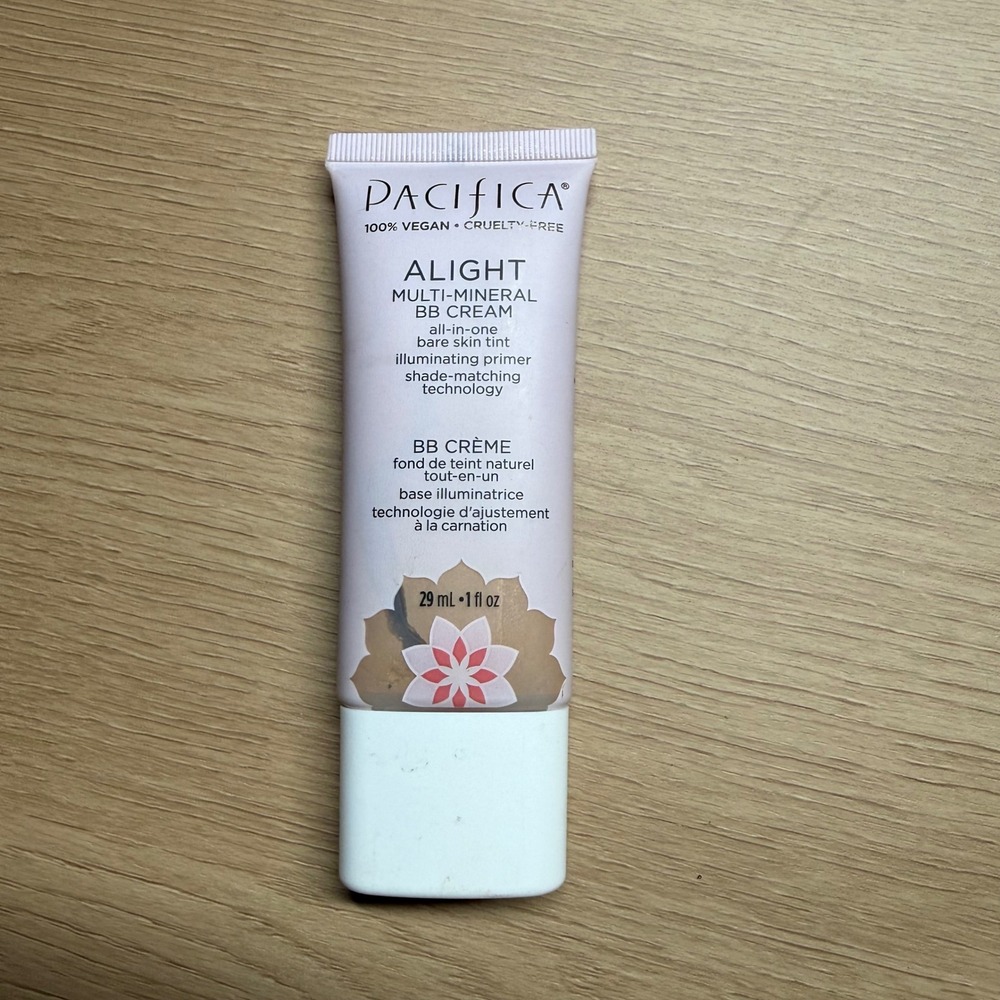 Pacifica Alight Multi-Mineral BB Cream Shade 6 Tinted Moisturizer 1 fl oz Vegan